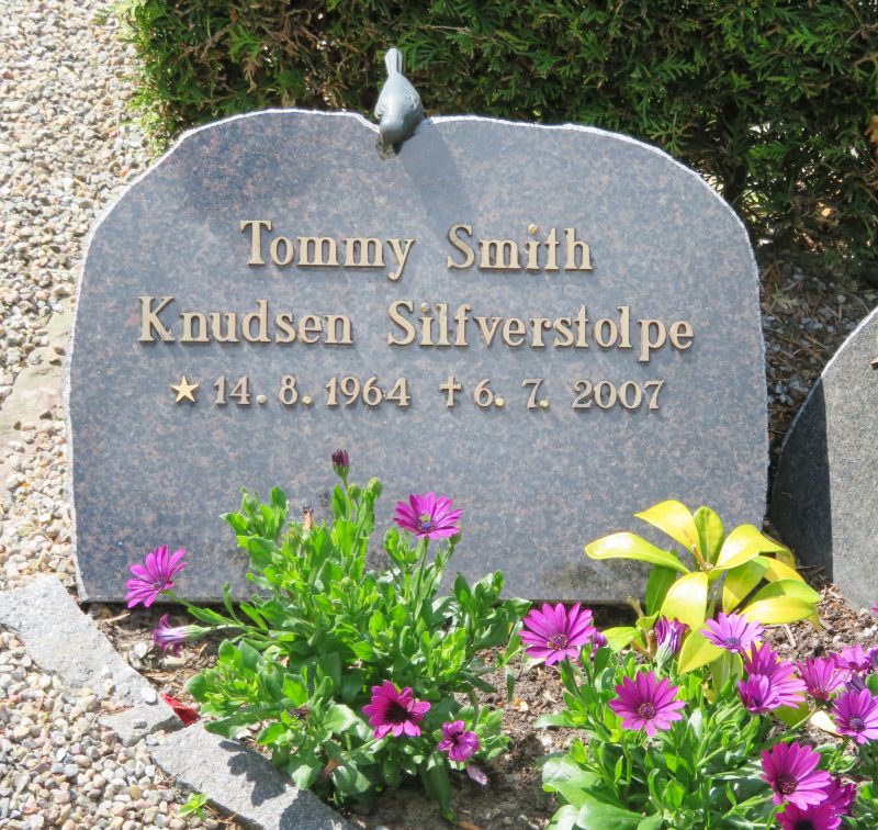 Tommy Smith Knudsen S..JPG
